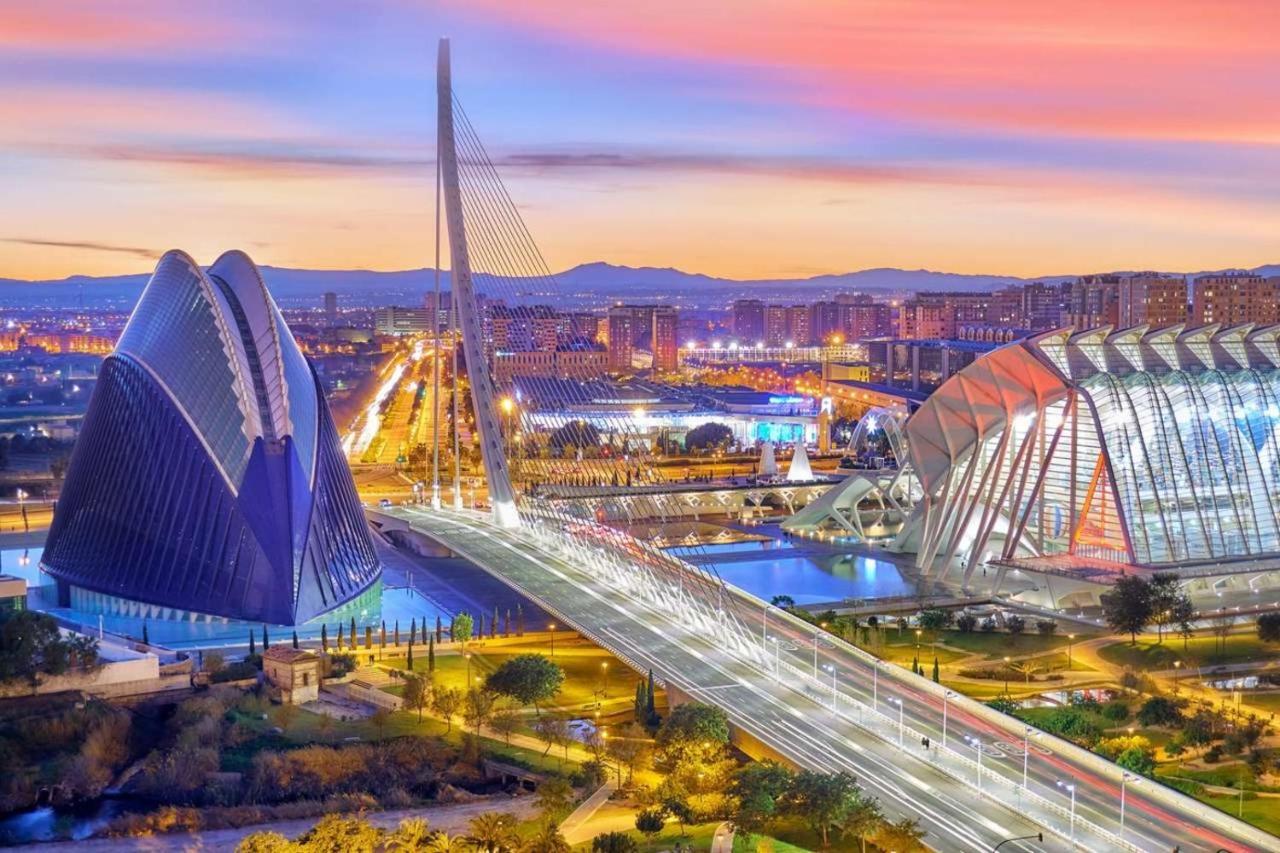 Alojame Valencia Apartment Bagian luar foto